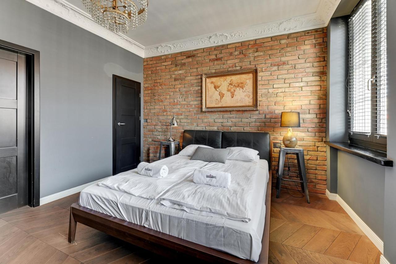 Dom & House - Apartments Old Town Ogarna Гданск Екстериор снимка