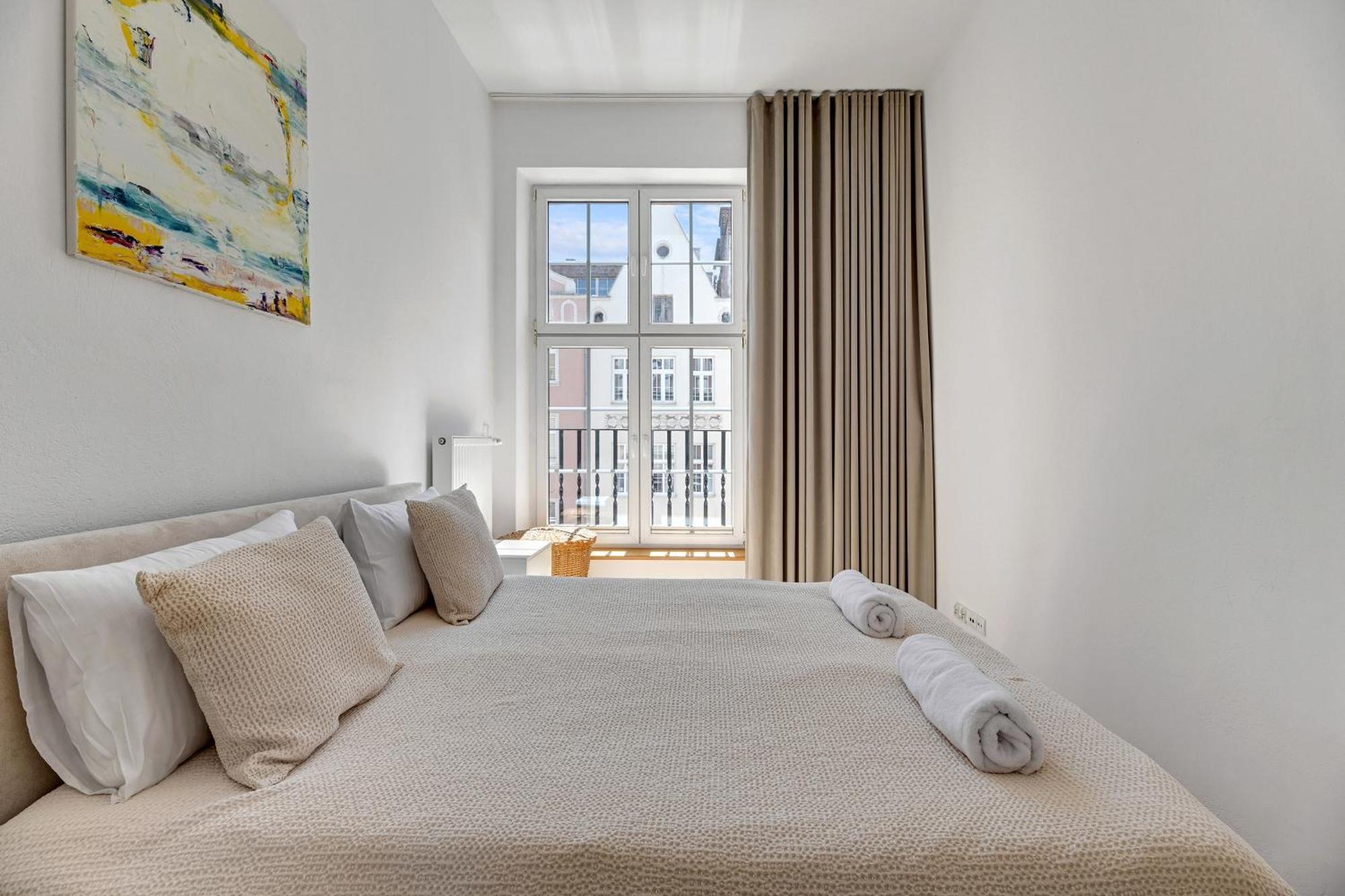 Dom & House - Apartments Old Town Ogarna Гданск Екстериор снимка